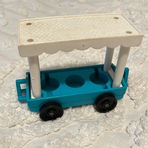 Fisher-Price vintage Little People Zoo middle train passenger car